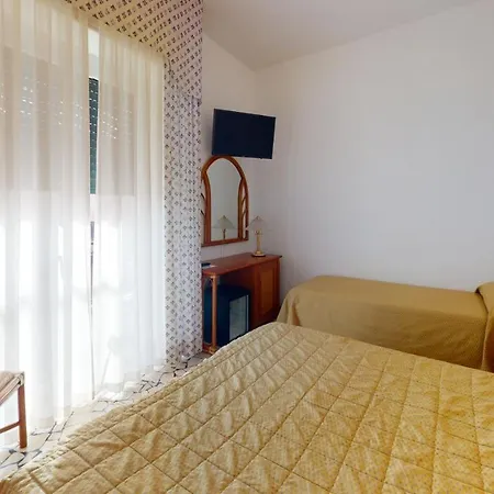 Zunino Hotell