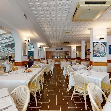 Zunino Hotel